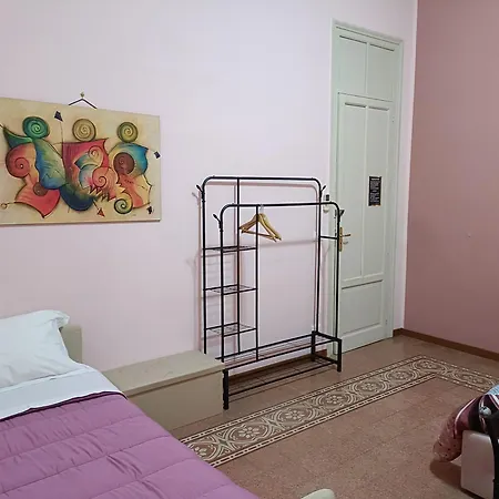 Daybreak Bed and Breakfast 3*